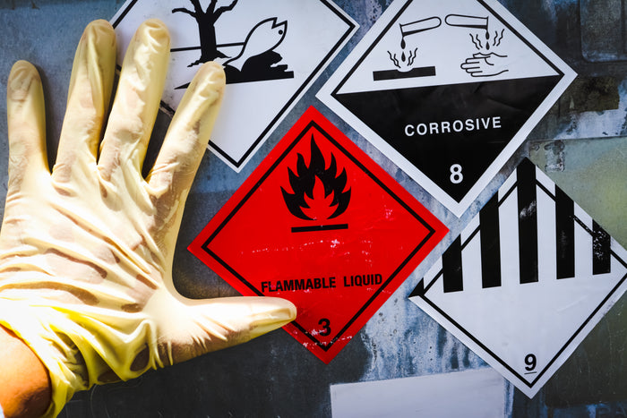 Flammable substance container 